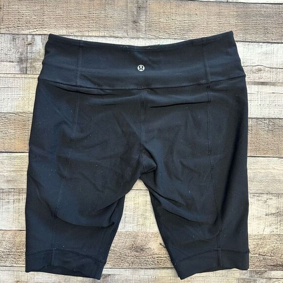 Size 6 Lululemon Groove Crop Reversible Black Blue Workout Yoga Biker Shorts - Picture 3 of 9